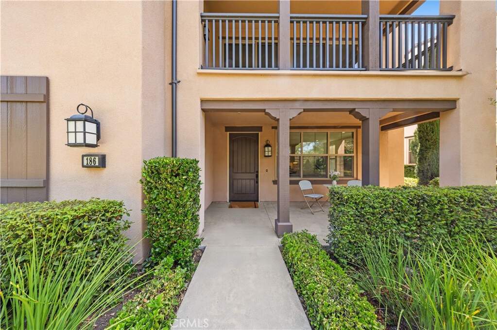 186 Bishop Lndg, Irvine, CA 92620