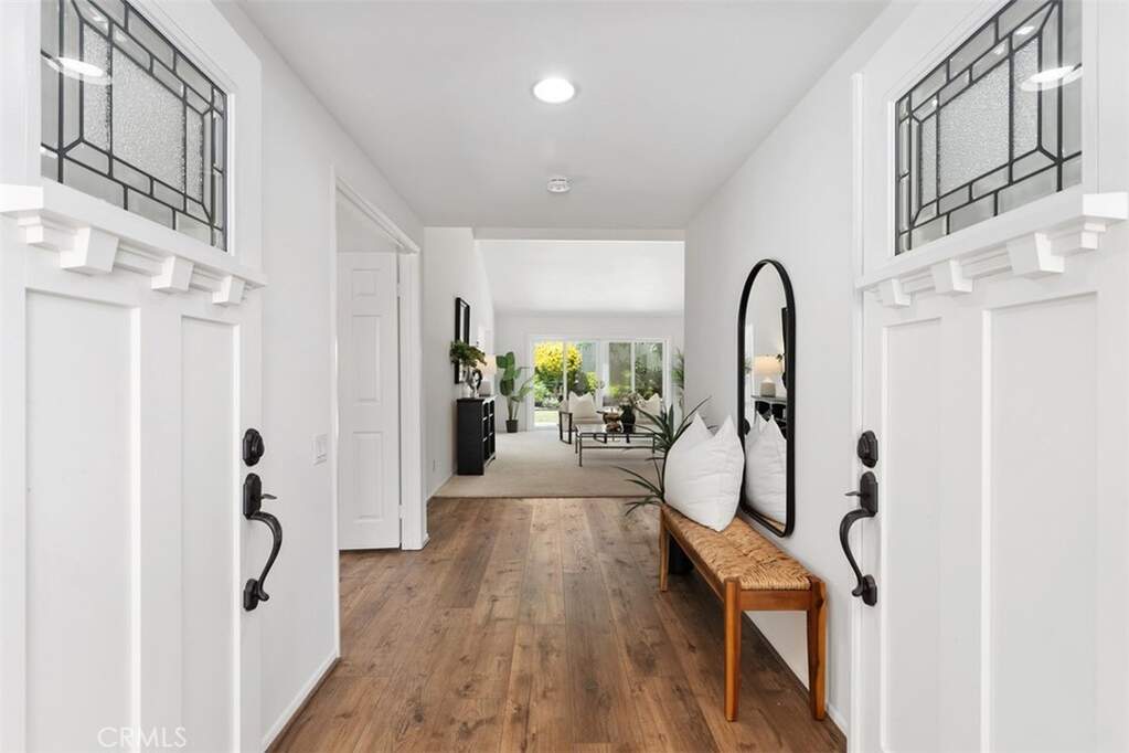 26932 La Sierra Drive, Mission Viejo, CA 92691