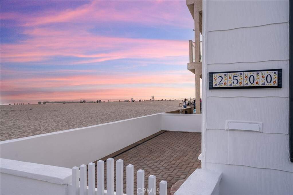 2500 W Oceanfront, Newport Beach, CA 92663