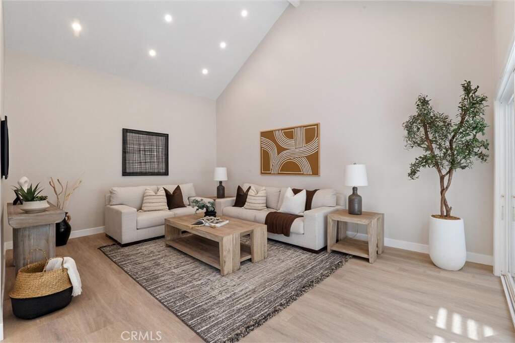 14 Willow Tree Lane, Irvine, CA 92612