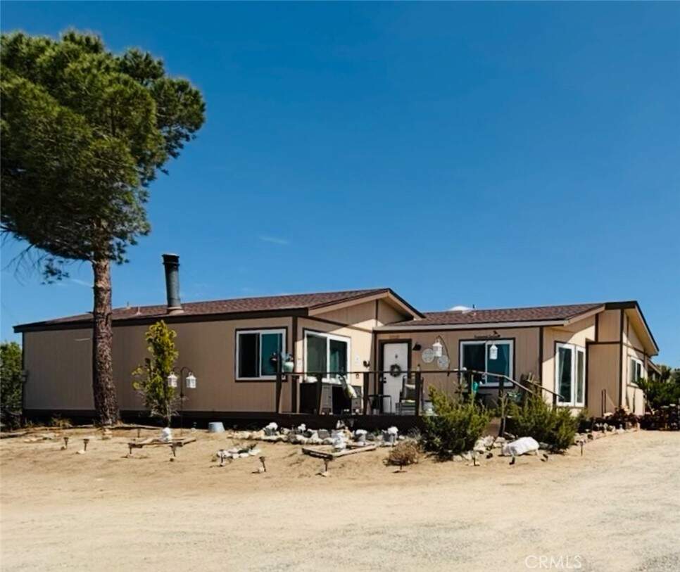 2033 Hollister Road, Piñon Hills, CA 92372
