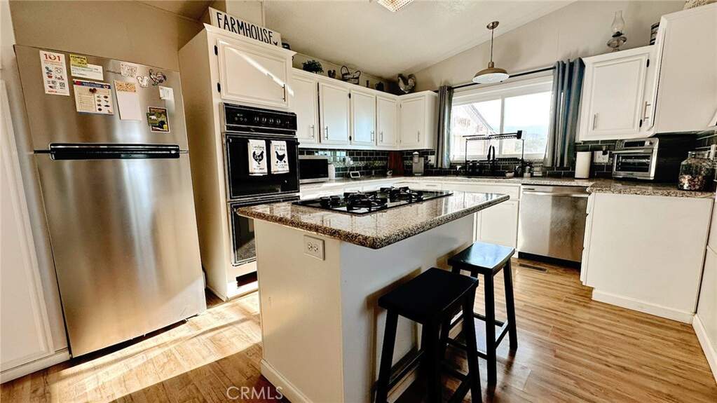 2033 Hollister Road, Piñon Hills, CA 92372