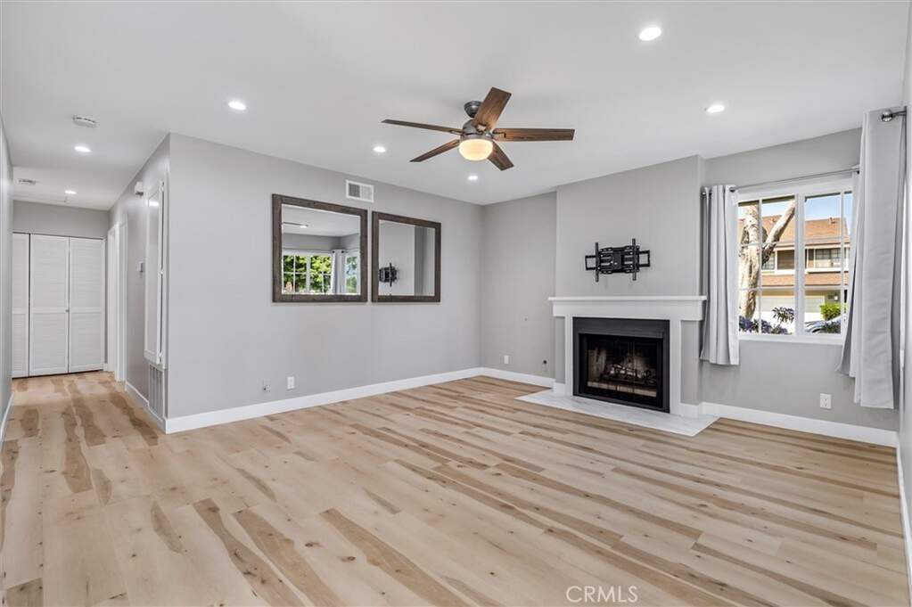 139 Rockwood #39, Irvine, CA 92614