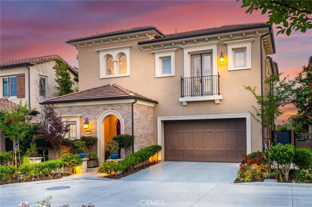 106 Long Fence, Irvine, CA 92602