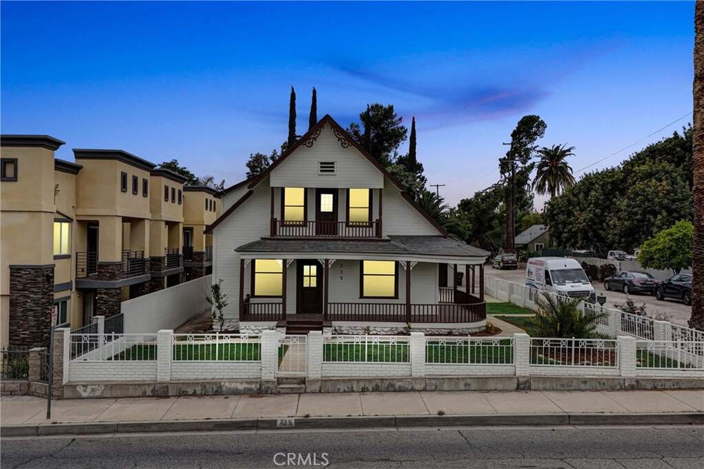 239 N San Antonio Avenue, Upland, CA 91786