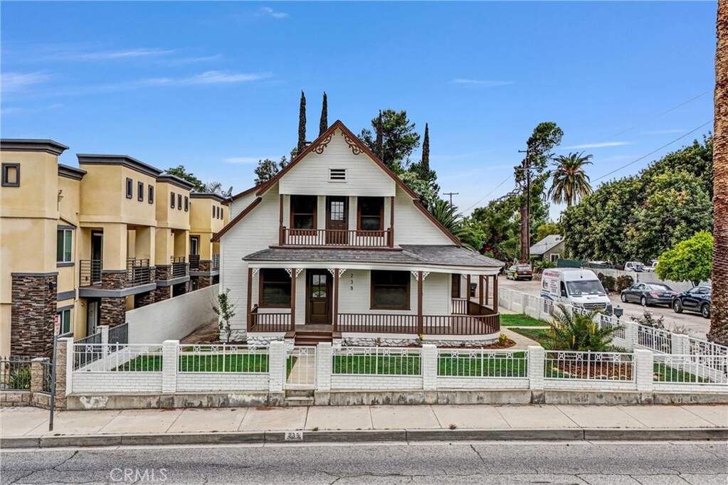 239 N San Antonio Avenue, Upland, CA 91786