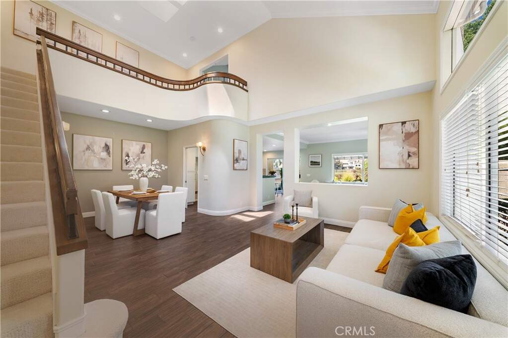 215 Encantado, Rancho Santa Margarita, CA 92688