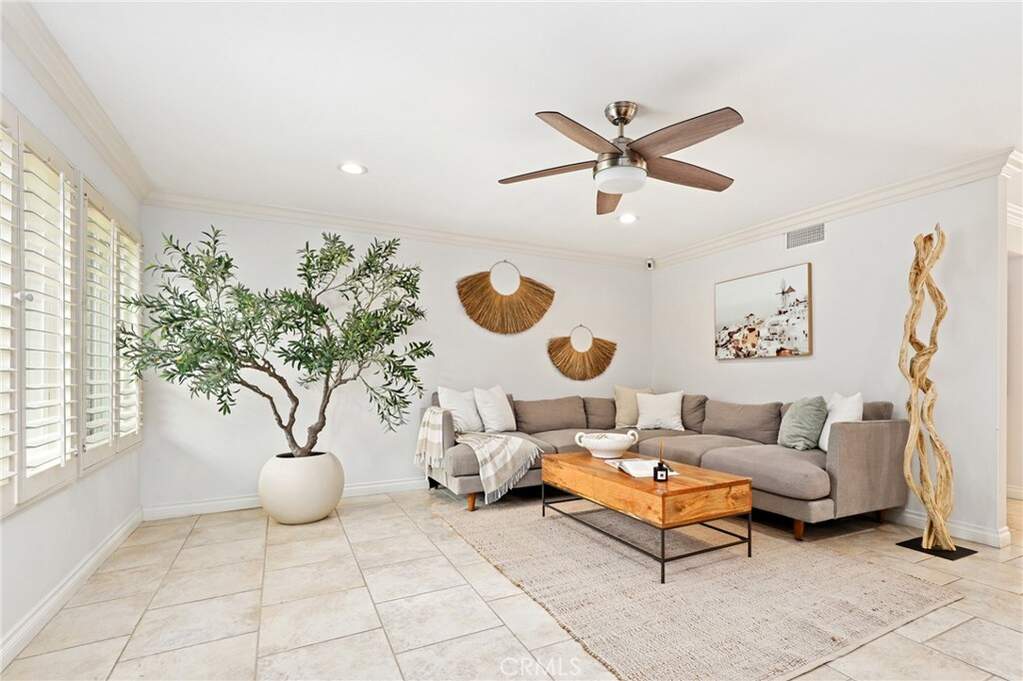 14 Black Oak, Irvine, CA 92604