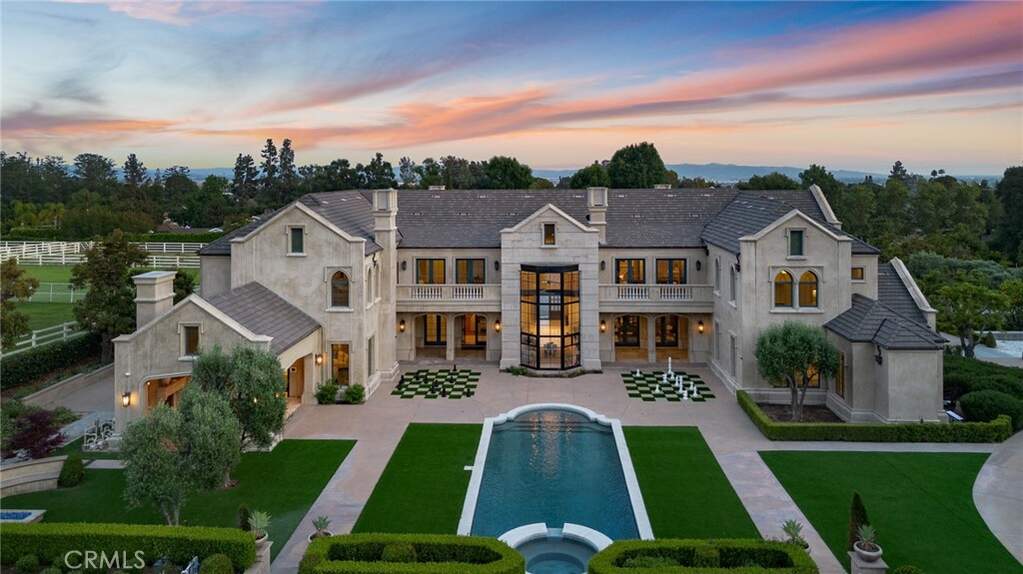 18 Dovetail Lane, Bradbury, CA 91008