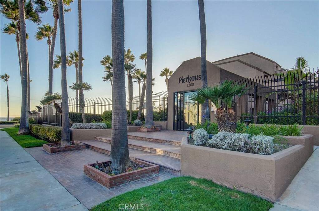 1200 Pacific Coast Highway #217, Huntington Beach, CA 92648