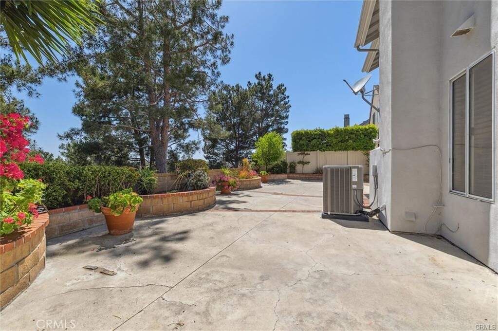 27982 Virginia, Mission Viejo, CA 92692