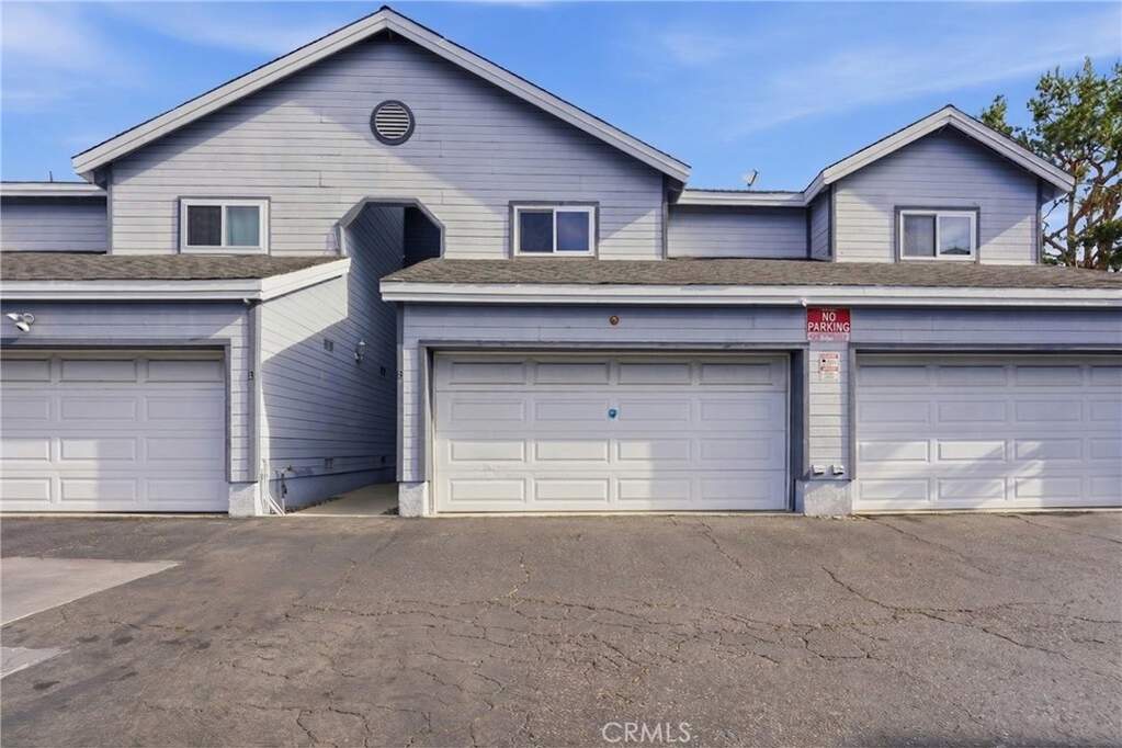 403 S Newhope Unit C, Santa Ana, CA 92704 | MLS# OC26081169 | Christie ...