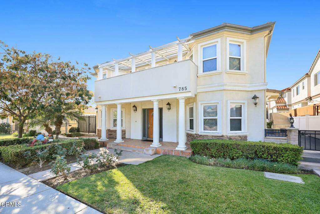 785 S Marengo Avenue #8, Pasadena, CA 91106