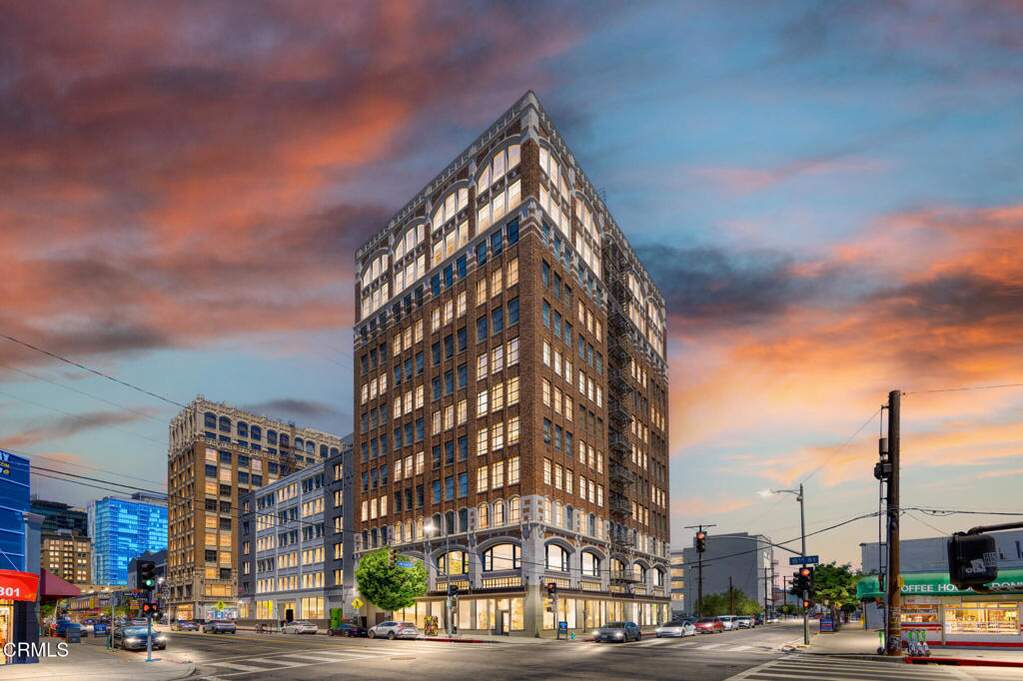 315 E 8th Street #301, Los Angeles, CA 90014