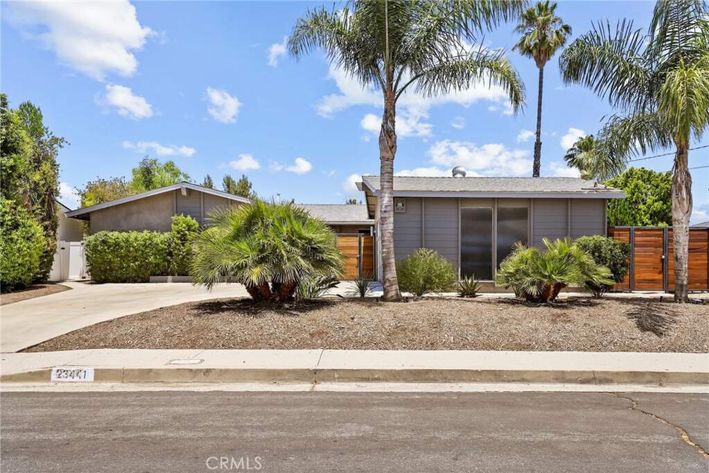 23441 Aetna Street, Woodland Hills, CA 91367