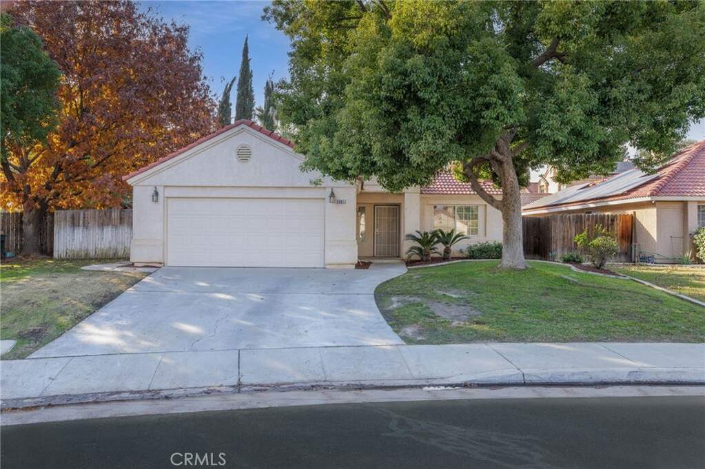 3501 Via Iglesia, Bakersfield, CA 93311