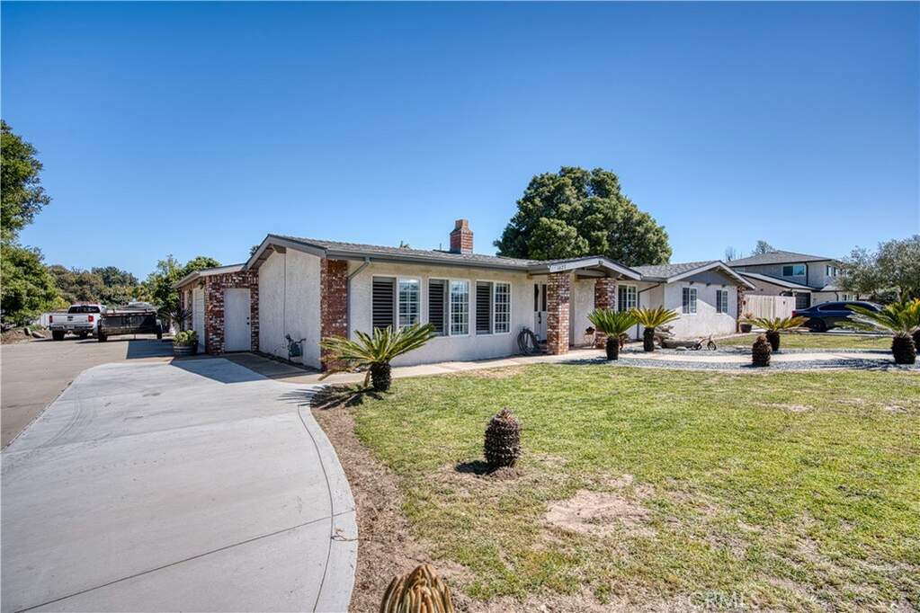 1427 W Tefft Street, Nipomo, CA 93444 MLS PI24077546 Christie's International Real Estate