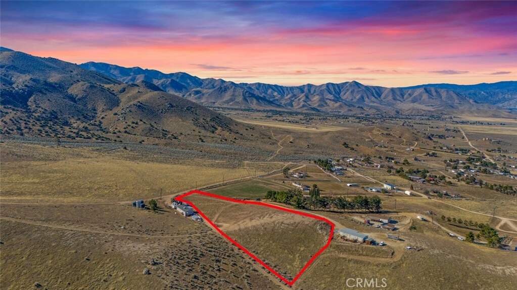 4700 Cimarron Drive, Weldon, CA 93283
