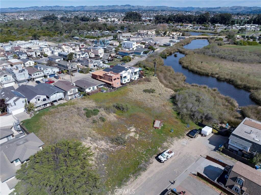 341 Sandpiper Lane, Oceano, CA 93445