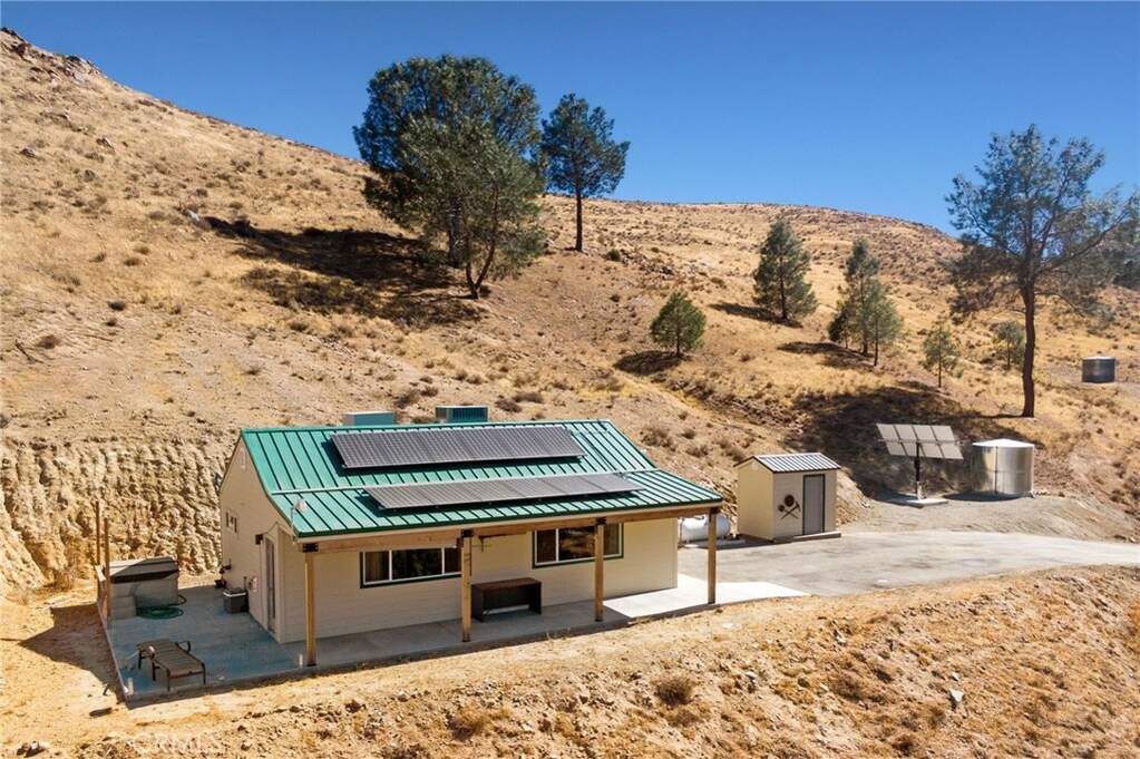 5436 Yankee Canyon Drive, Lake Isabella, CA 93240
