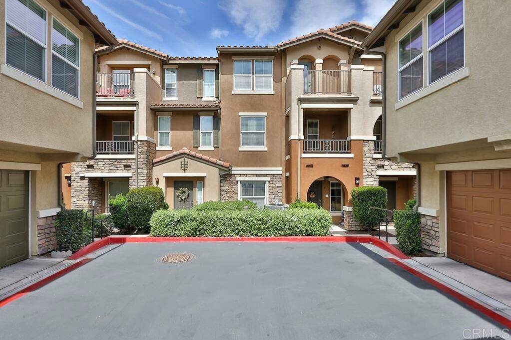 10165 Brightwood Ln #5, Santee, CA 92071