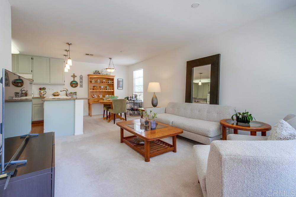 14676 Via Fiesta #2, San Diego, CA 92127