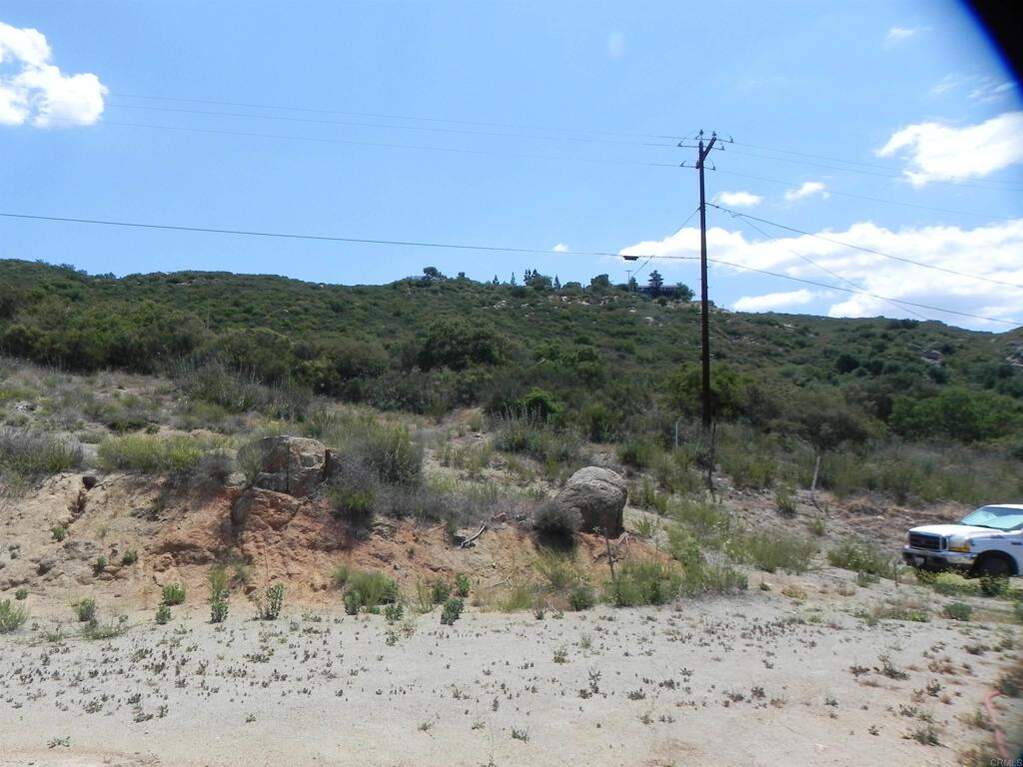 9455 Via Arturo, Descanso, CA 91916