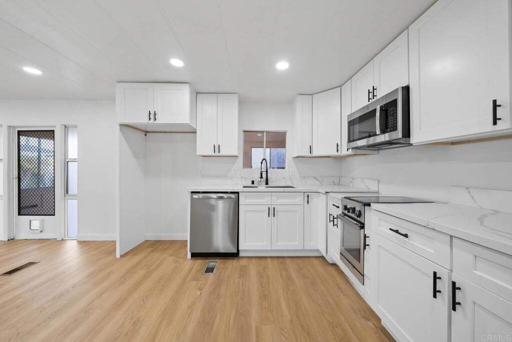 6460 Convoy Court #59, San Diego, CA 92117