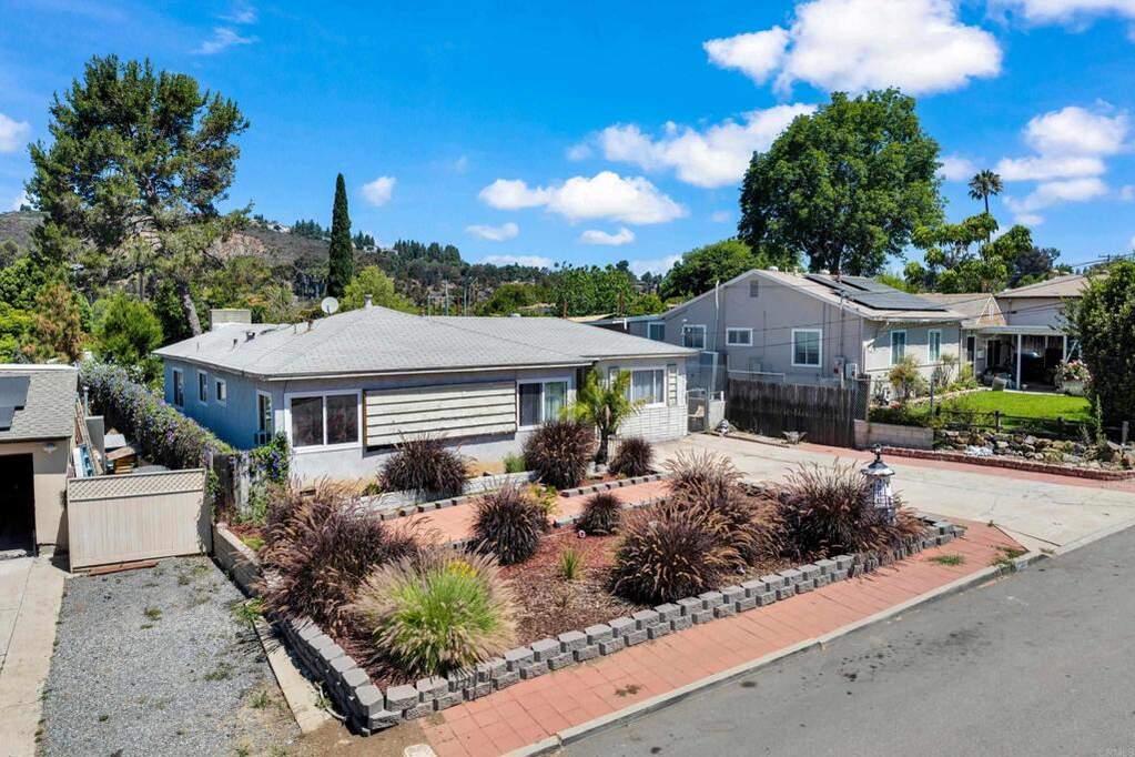 3580 Trophy Drive, La Mesa, CA 91941
