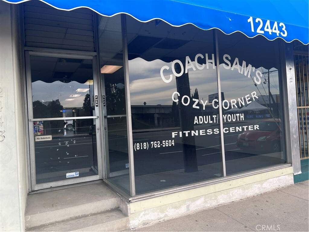 12443 Riverside Drive, Valley Village, CA 91607
