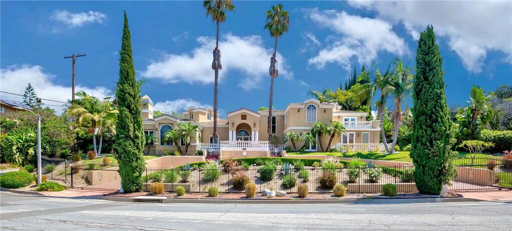 1970 Skyline Drive, Fullerton, CA 92831