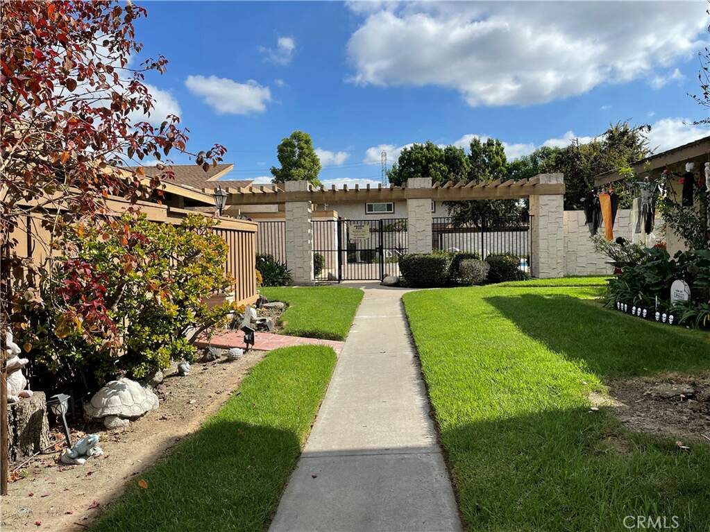 17724 Palo Verde Avenue, Cerritos, CA 90703