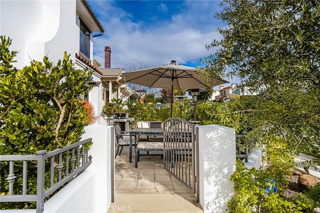 701 Narcissus Avenue, Corona Del Mar, CA 92625 MLS PW23230259