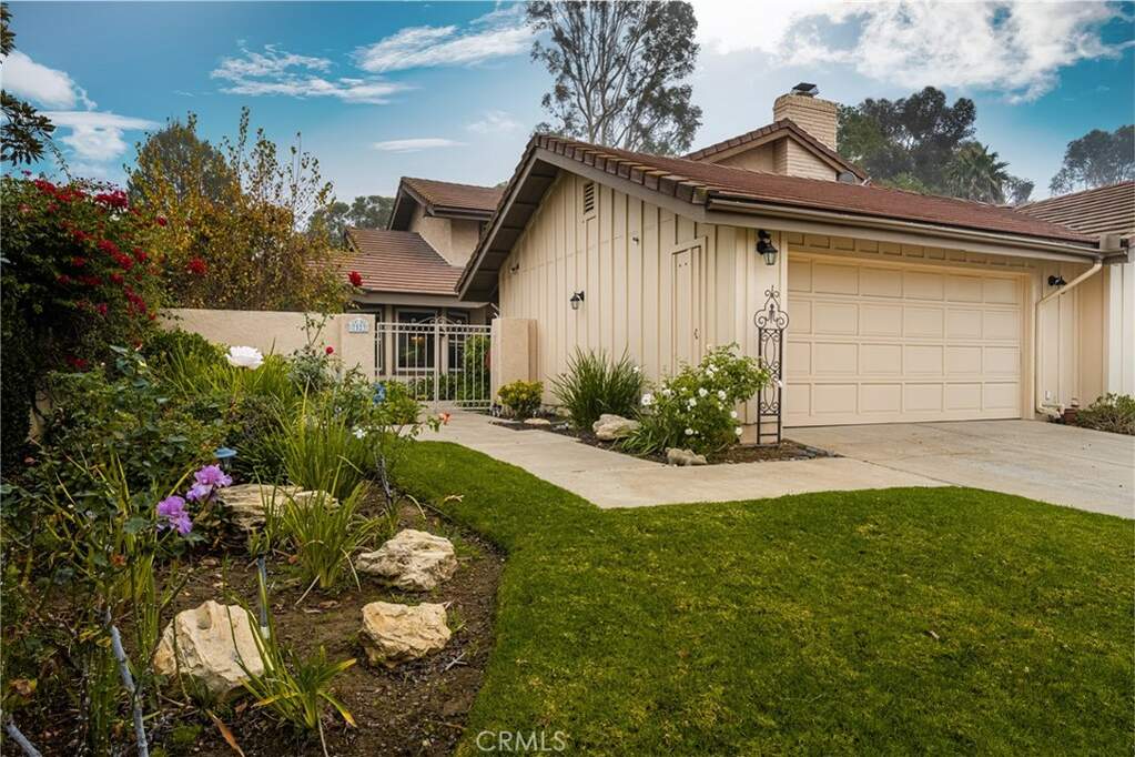 7523 E Twinleaf Trail, Orange, CA 92869