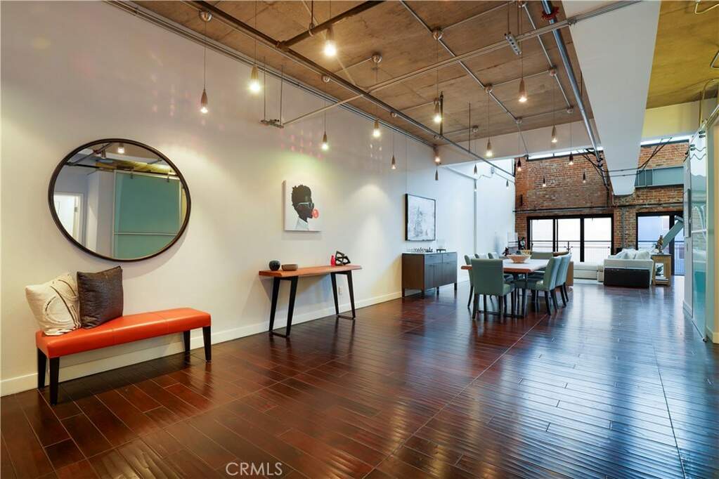 835 Locust Avenue #413, Long Beach, CA 90813