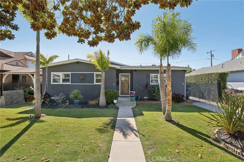2691 Montair Ave, Long Beach, CA 90815