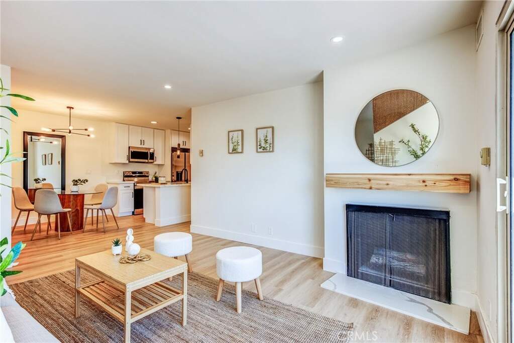 8163 Redlands Street #73, Playa Del Rey, CA 90293
