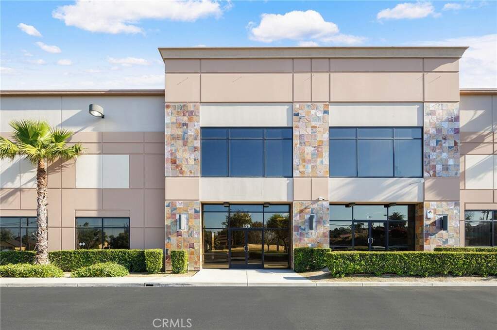 5860 Central Avenue #120, Riverside, CA 92504
