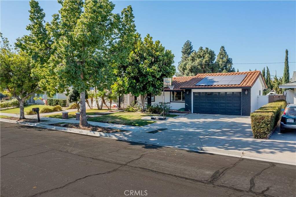 529 S Peregrine Street, Anaheim, CA 92806