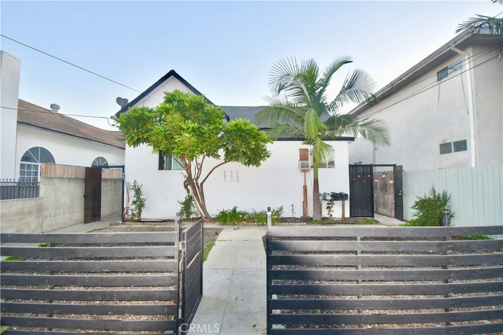 561 W 12th Street, San Pedro, CA 90731