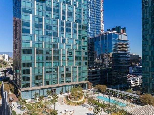 889 Francisco Street #2103
