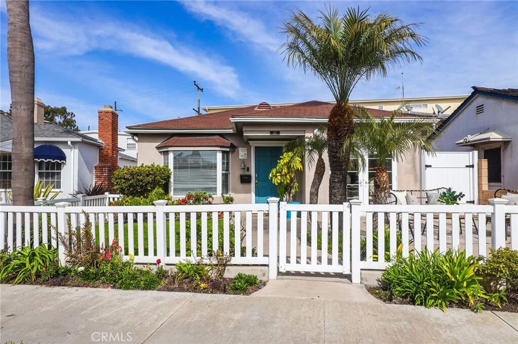 221 Central Avenue, Seal Beach, CA 90740