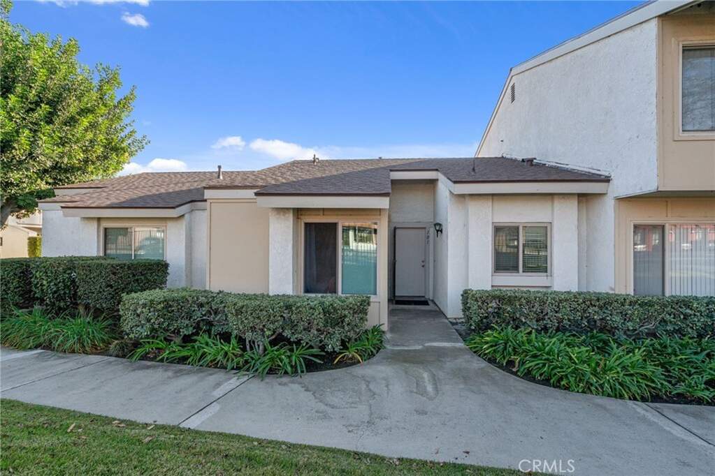 950 E La Habra Blvd #101, La Habra, CA 90631