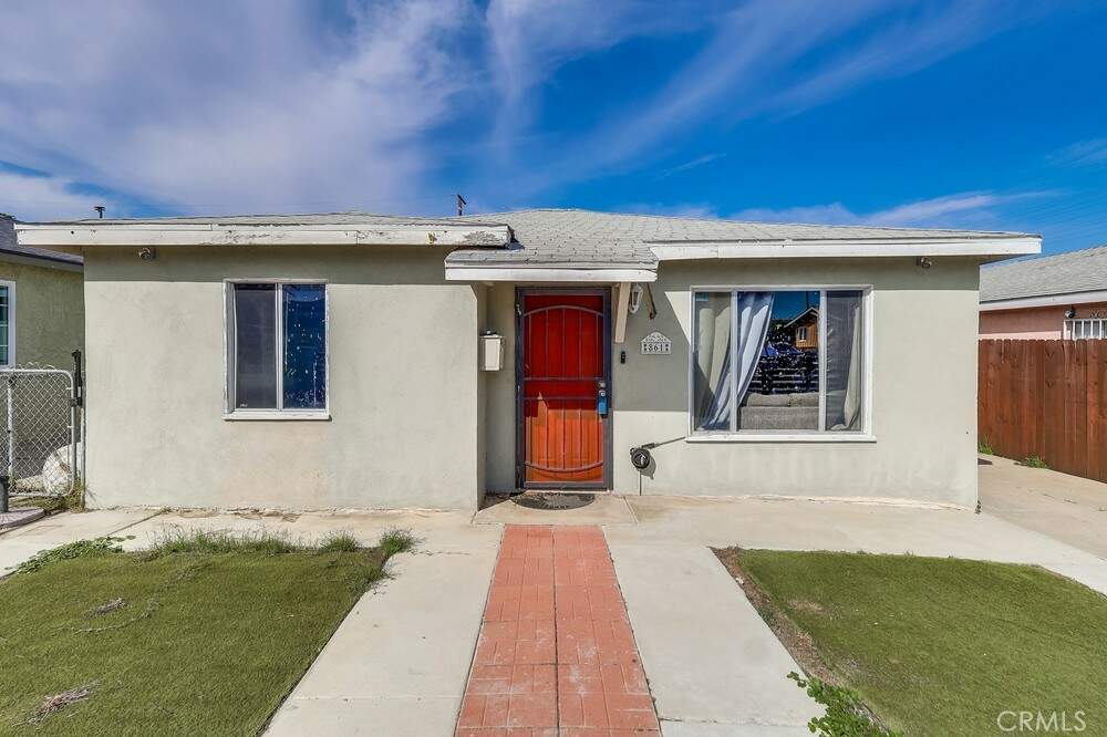 861 E Realty Street, Carson, CA 90745