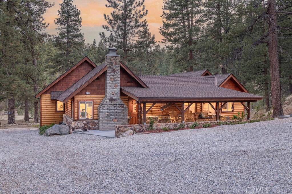 39117 Rim Of The World Drive, Fawnskin, CA 92333