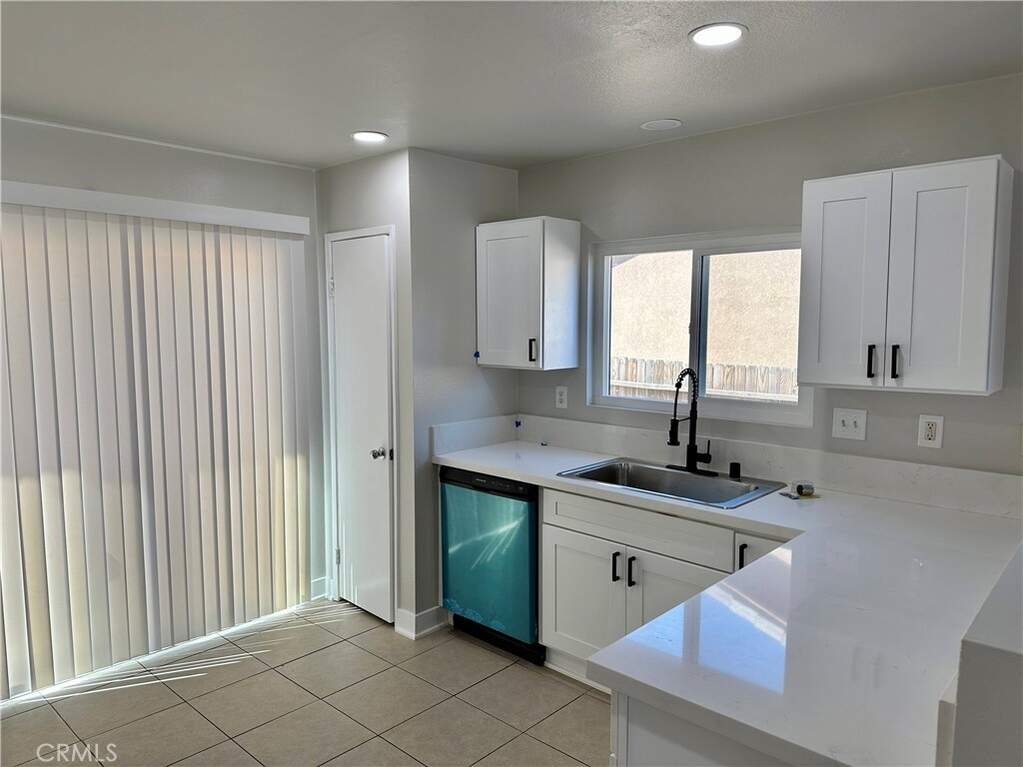 11923 Spring Hill Court, Adelanto, CA 92301