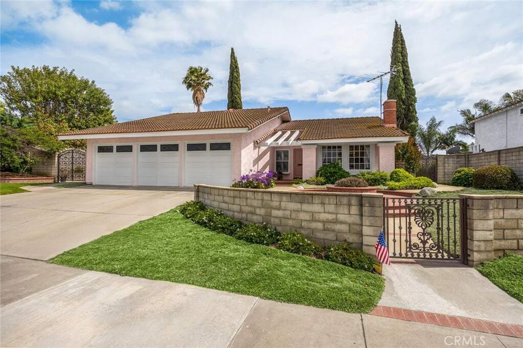 1730 Rolling Hills Drive, Fullerton, CA 92835