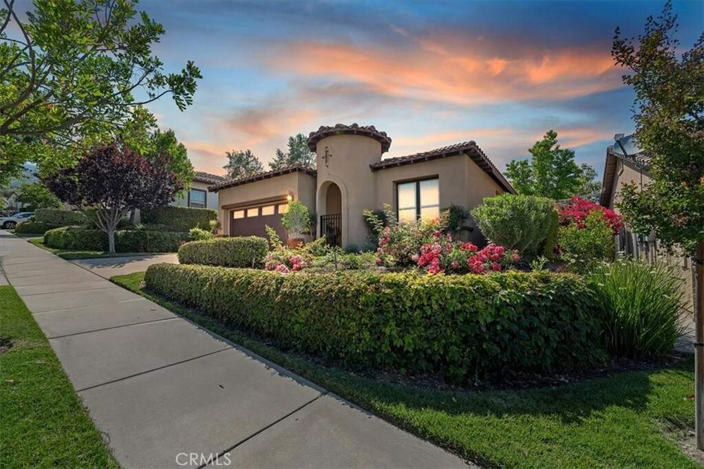 24271 Whitetail Drive, Corona, CA 92883