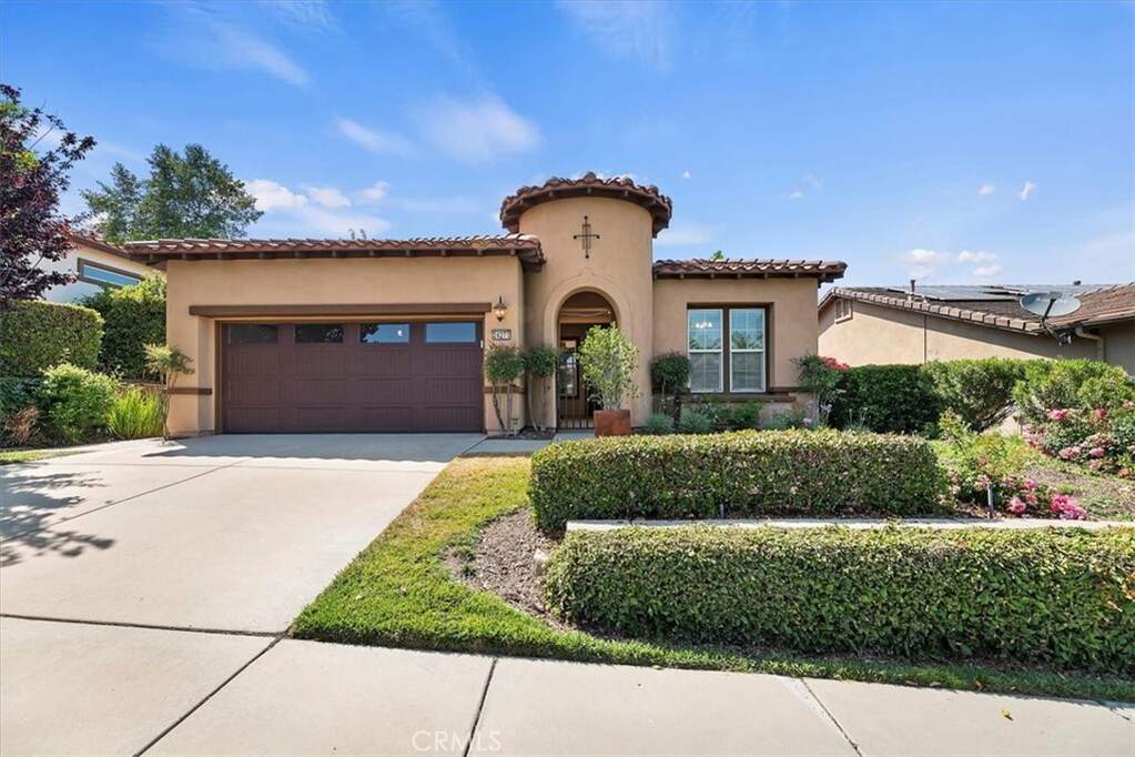 24271 Whitetail Drive, Corona, CA 92883