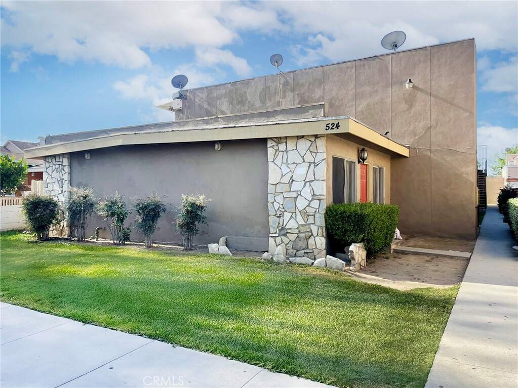 524 Williamson Avenue, Fullerton, CA 92832